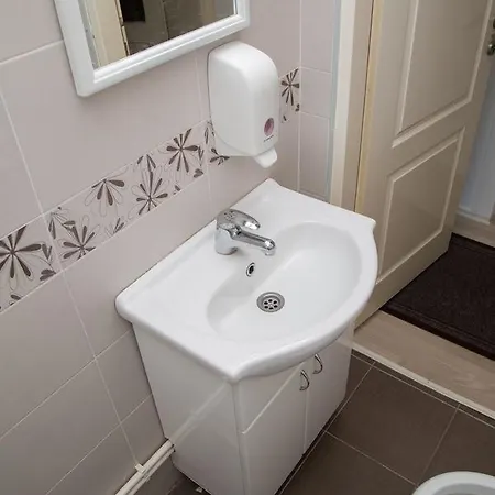 Cvetkovic Relax * ניסקה בנז'ה